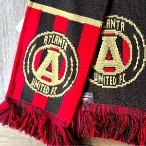 Atlanta United FC Two Tone MLS scarf - new with tags